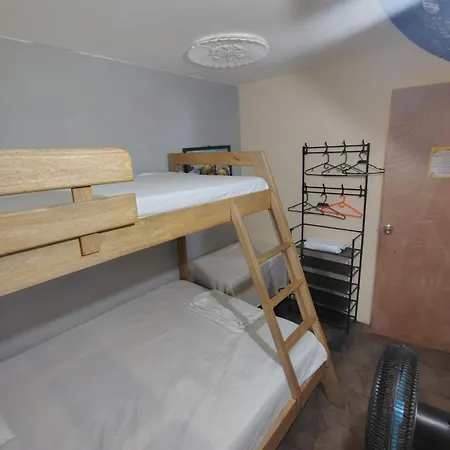 Pensión Casa Ctg Habitación Económica *